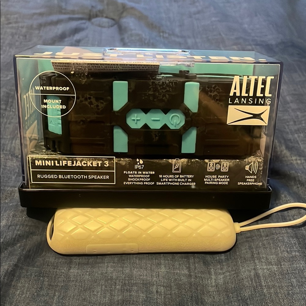 Altec Lansing Mini LifeJacket 3 Bluetooth Speaker